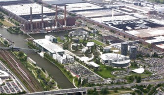 wes-park-und-lagunenlandschaft-autostadt-wolfsburg-16-luftbild_project_images_wide