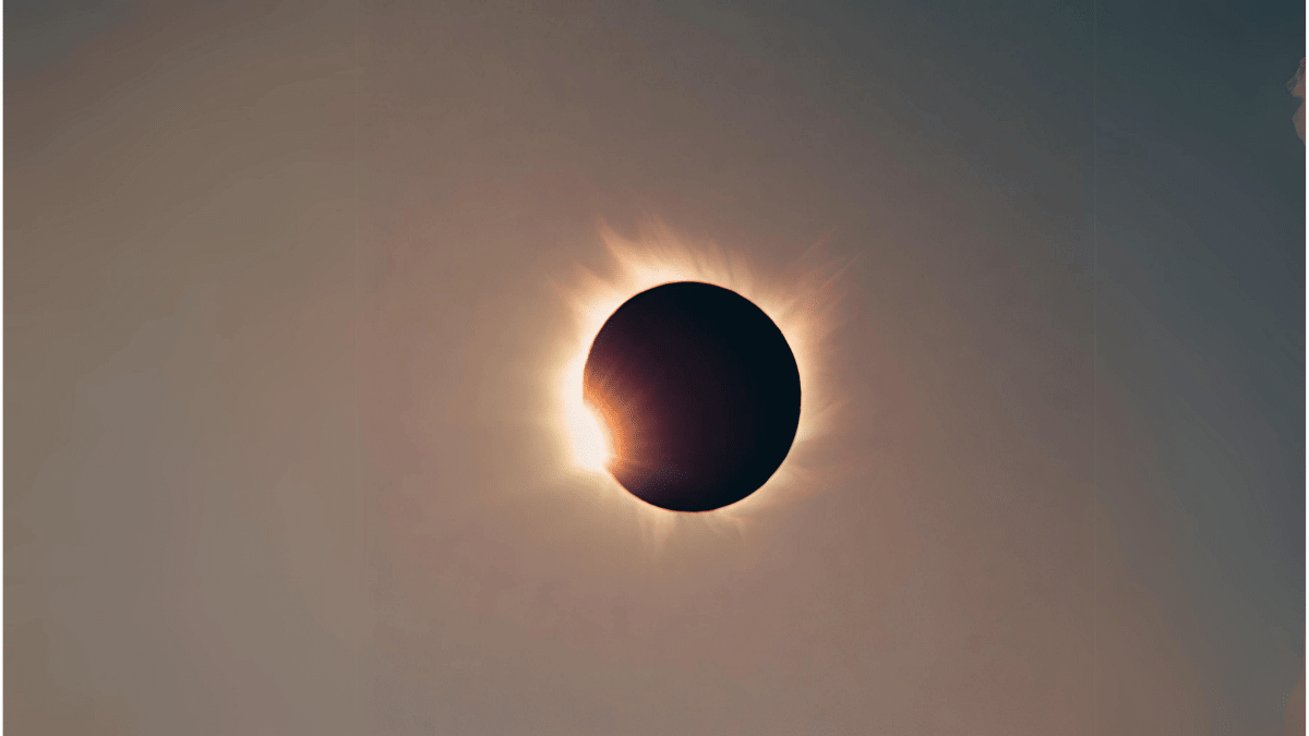 Güneş Tutulmalarının Tahmin Edilmesi: Astronomik Harikaların Sırrı