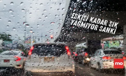 Yağmurlı hava trafik