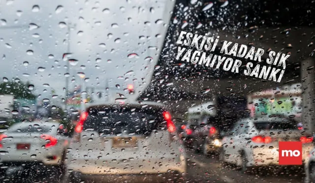 Yağmurlı hava trafik